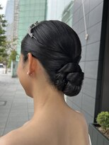 エメティ(Aimerty)&nbsp;下めシニョン