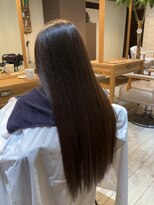 リブラン バイ ルッカ(Liburan by Lucca)&nbsp;5月　縮毛矯正カット