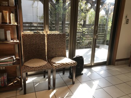 スロウヘアー SLOW HAIRの写真