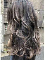 ハーツ(Heart's)&nbsp;白髪ぼかし脱白髪染め似合わせロングレイヤー40代50代60代♪