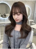 韓国風くびれ巻きレイヤーカット