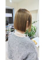 アオイ(Aoi)&nbsp;可愛いベージュカラー