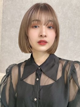 ロエ 元町店(Loe)の写真/脱白髪染めや白髪ぼかしもお任せ！Loeならではの技術で白髪染めもダメージレス【石川町/元町】