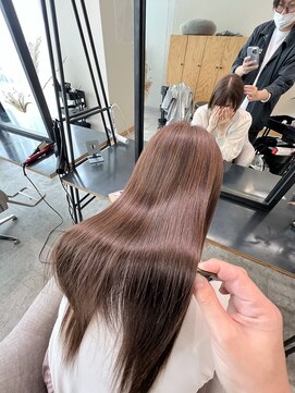 ラヴィエ(RAVIE) 【半田・髪質改善】縮毛矯正/トリートメント/マンツーマン