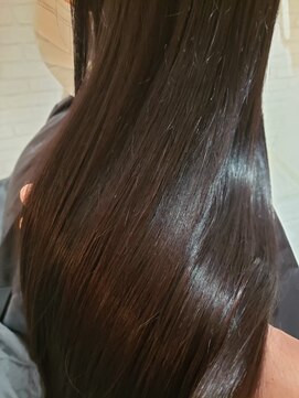 ロアゾブルーミュージアム(L'oiseau Bleu museum) 髪質改善ロング