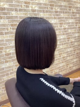 SiS ヘアメイクの写真/《自然なストレートで手触りなめらか♪》髪質改善◎クセ・広がり・ボリュームを抑え柔らか質感の仕上がり＊