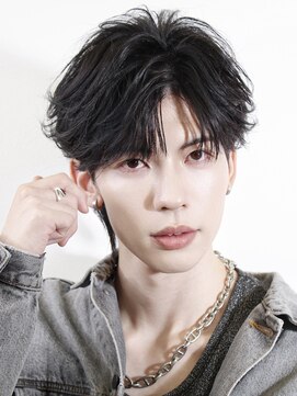 アイトーキョー 渋谷(AI TOKYO) フェザーショート/フェザーパーマ/センターパート