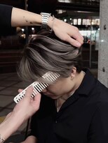 エッセンザ 梅田(ESSENZA) メンズバレイヤージュハイライトバレイヤージュメンズカット