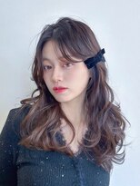 シー(See.)&nbsp;韓国へアレイヤーカット顔周りカットブリーチダブルなしカラー