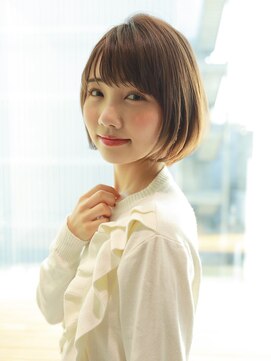 アイティー バイ アルバム 浦和店(IT by ALBUM) ナチュラルボブ_ハイライトカラーオリーブカラー_47191