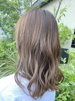 ジェリカ(Jlica) 明るめカーキベージュ