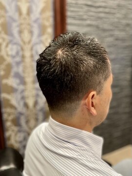 プレミアムバーバー 赤坂店(PREMIUM BARBER produce by HIRO GINZA) アップバングフェード【ヒロ銀座】六本木/理容室/フェード