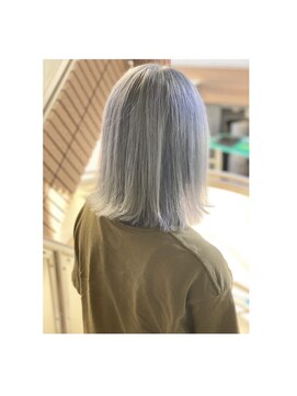 リアリス フレーゼ(Realis Fleuze) シルバーカラー☆インナーネイビー