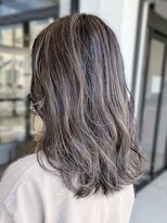 アース 東戸塚店(HAIR & MAKE EARTH) 20代30代40代ハイライト透明感カラープラチナアッシュウルフ