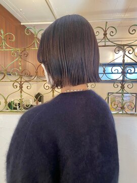 フランチェスカ(Francesca) 切りっぱなし ぷつっとボブ ボブ ミニボブ 外ハネボブ