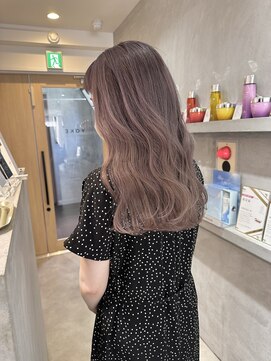 ヨーク(YOKE) YOKE 大人かわいいハイトーンピンクミルクティーアッシュ透明感