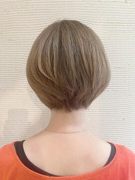 リフレアンドケア ミチ 幸町店(refre&care MICHI) 【MICHI refre店 奥原由佳】前下がりボブ