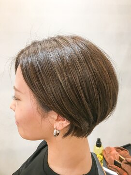 ポート 蕨(PORT) 【篠原】耳掛けも似合う丸みあるショート