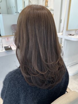 レミエ ダイカンヤマ(lemiie) ミディアムレイヤー★たっぷりレイヤー★レイヤーカット