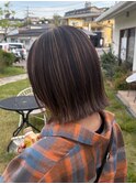 切りっぱなしボブ/ハイライトカラー
