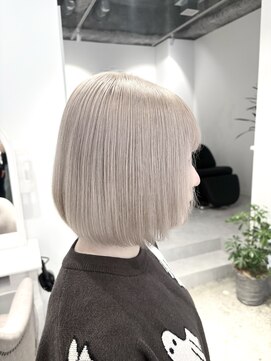 アンドソー 池袋(&so.) グレージュヘアー/ハイトーンボブ/池袋