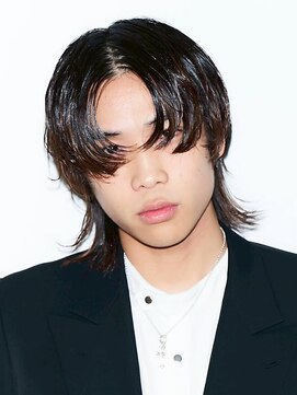 クィーンズガーデンバイケーツーギンザ(QUEEN’S GARDEN by K two GINZA) メンズカット/センターパート/ウルフ/個性的ショート