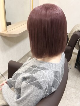 サイ(PSY) ブリーチありピンク×ボブスタイル