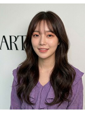 ハーツオオサカ(HE:ARTS OSAKA) 小顔見えレイヤーロング×韓国風レイヤー