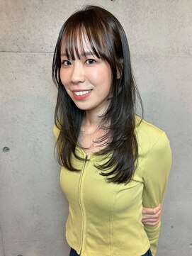 ブルーメ(Blume...) ロングレイヤー/艶髪カラー/レイヤースタイル