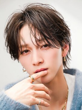 オーシャントーキョーオーバー 渋谷(OCEAN TOKYO OVER) フェザーパーマニュアンスパーマセンターパートショート