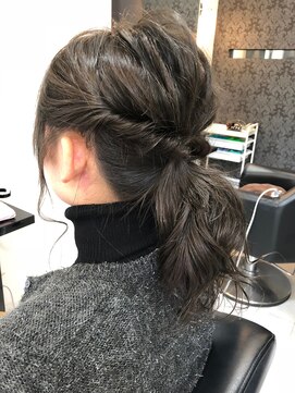 ジュエラ(Jewelux by trusty) ヘアアレンジ