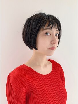 チロ(chillo) 【chillo】触ると軽いショートボブ