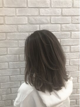 フェニーチェ オン ザ ビーチ(FENICE on the beach) ミディアムレイヤー