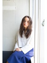 ルーム(Loom.)&nbsp;ニュアンスウェーブロング【Loom./明治神宮前/原宿/表参道】