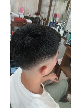 バルビエーレマッチ(Barbiere Match) スキンフェード