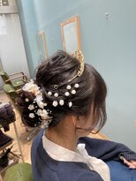 カシータ ヘア リゾート イオンモール熱田店(Casita hair resort)&nbsp;ヘアセット×前撮り×ティアラ×暗髪×メリハリ×似合わせ