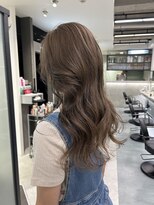 リリー(Lilley)&nbsp;【lilley 稲永麻衣】オリーブグレージュ+韓国ヘア天神/今泉