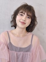 コイ(coii)&nbsp;透明感外国人風カラーグレージュ/レイヤーボブ