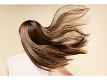 【新感覚のダメージレス縮毛矯正】自然な仕上がりはスタッフの高い技術力の証！豊富な知識！！