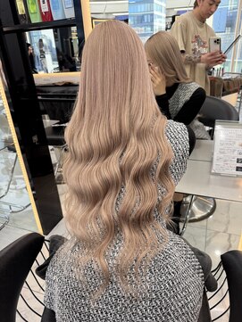 ラピス 渋谷本店(Lapis) ミルクティー、ピンクミルクティー、ピンクカラー