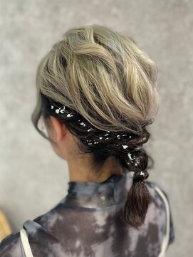 スタジオプレシャス ローポニーテール