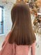 アクシス(AXIS)の写真/【触れたくなる輝く艶髪】ブリーチなしのハイトーンカラーで叶える、ケアしながら楽しむ大人可愛いデザイン