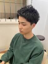 リヤン(Le lien)&nbsp;波巻きツイストスパイラル/刈り上げセンターパート/溝の口