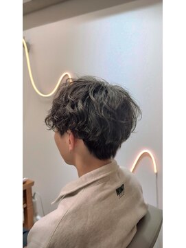 ネスト(Nest) 直毛のお悩みパーマで解決