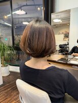 アトリエアルシュ(atelier ARCHE) ヘアドネーションで大人女性に似合うミニボブに,ショートヘア