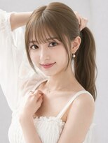 ユーフォリア 新宿店(Euphoria) 小顔ガーリー20代30代40代透明感アッシュ似合わせレイヤーカット