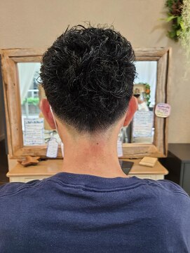 アナザースカイ (another sky) クルクルパーマ　ベリーショート　メンズ