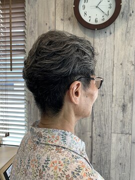 リアン(Rien) 刈り上げパーマ