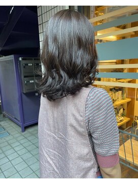 ロレ バトヘアー 下北沢(lore bat.hair) コテ巻き風パーマ　くびれミディ