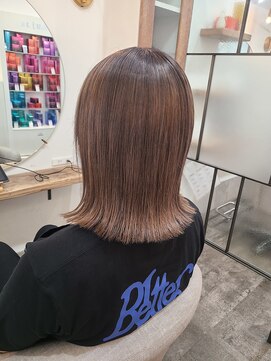 シアアルン 新小岩店(SHEER alun) ミルクティーベージュ